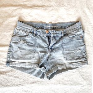 Ladies Vintage GAP Stonewash Distressed Denim Shorts.  Boyfriend Fit.